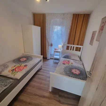 Ursula 2 Διαμέρισμα *